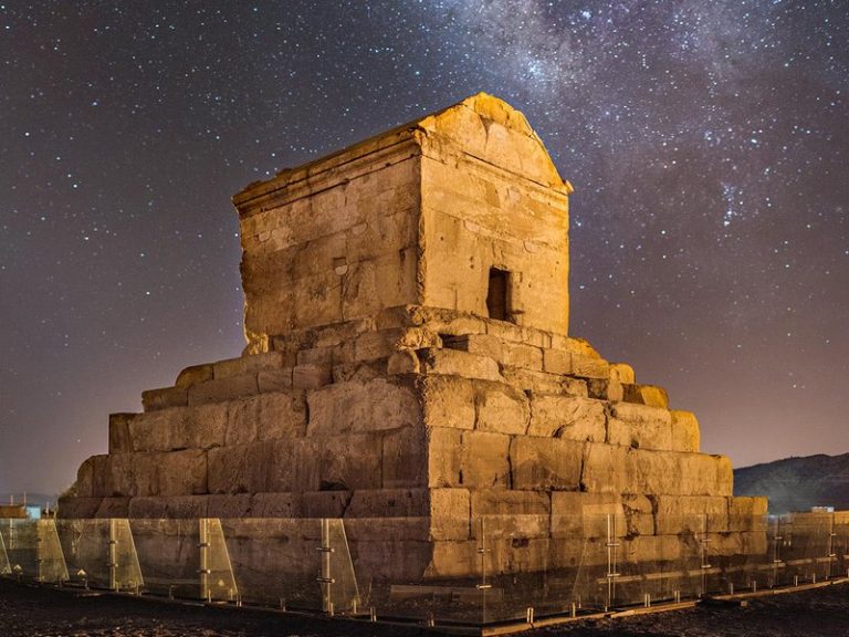 Pasargadae, Shiraz